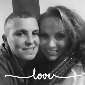 Meet your Posher, Angie